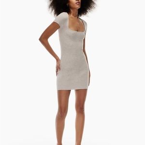 aritzia babaton emerge dress